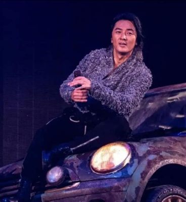  Everest Konserinde Yıldız Ekin Cheng'in Şaşırtıcı Performansı ve Fanatik hayranlar! 